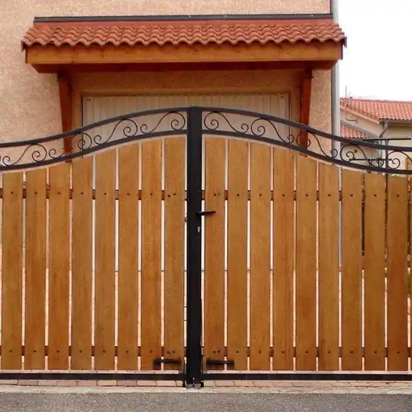 portones coloniales de herreria y madera - estilo unico