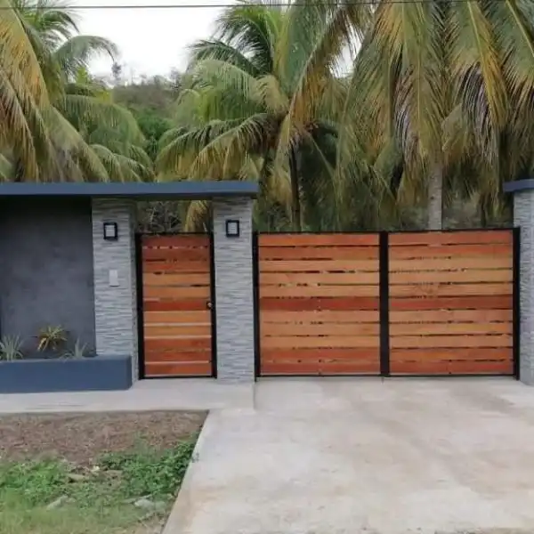 portones con puerta incluida - guatemala