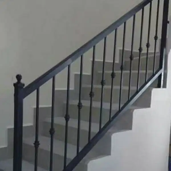 barandas de metal - fabricación e instalacion de pasamanos metálicos - barandas de herreria - barandas metalicas