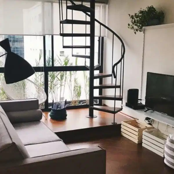 escalera caracol de metal - escaleras de herreria - escaleras metalicas - fabricacion e instalacion de escaleras - ciudad guatemala